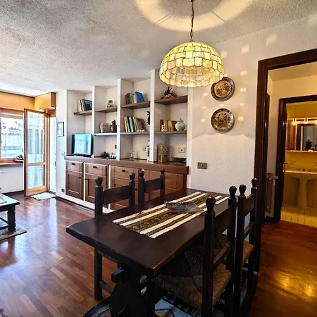 Hostdomus - Violet Апартаменты *