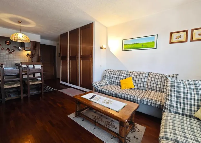 Hostdomus - Violet Appartement Sestriere