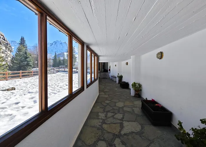 Hostdomus - Violet * Sestriere